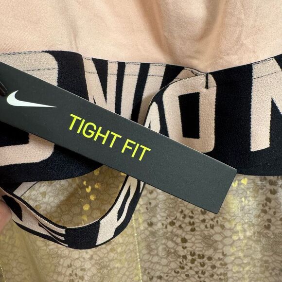 Nike Pro Intertwist Cropped Tank Top Black Light Pink Small NWT - Picture 5 of 13